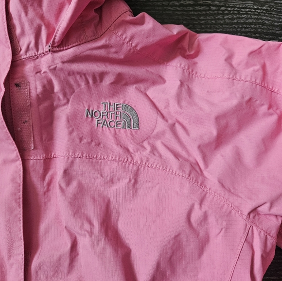 Pink NorthFace Hyvent kids Rain Jacket Medium 10/12 - Picture 3 of 6